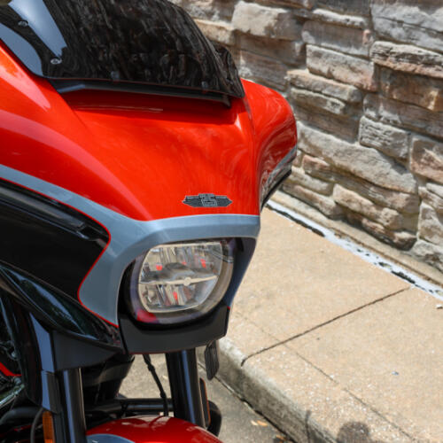 2024 Harley-Davidson® CVO™ Street Glide® FLHXSE thumb 0