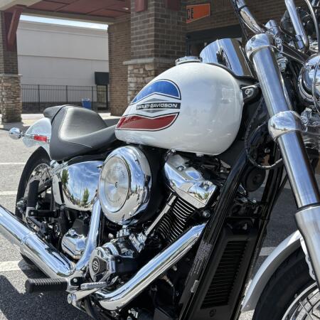 2026 Super Glide White Onyx Pearl thumb 2