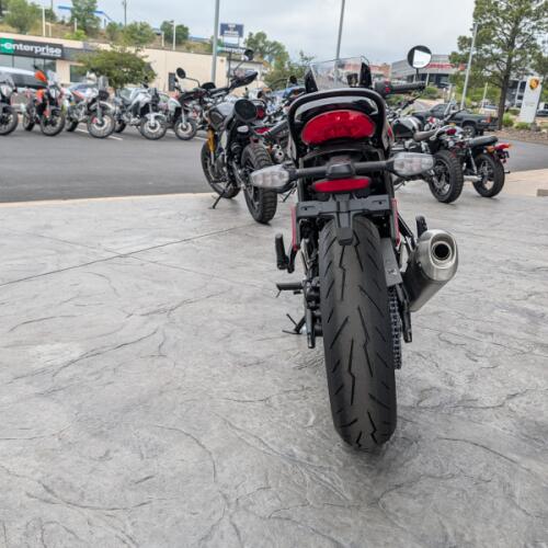  2026 Thruxton 400 thumb 1