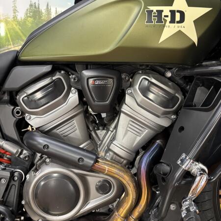 2022 Harley-Davidson® Pan America™ 1250 Special MNR GRN DNM DLX thumb 2