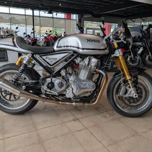2014 NORTON Commando 961 Cafe Special Silver thumb 3