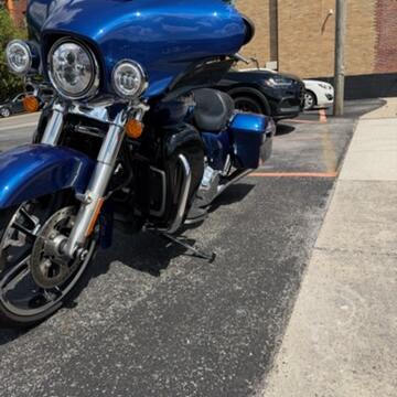 2015 Harley-Davidson® Street Glide® FLHX thumb 0