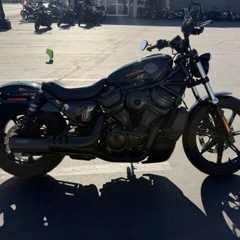 RH975 2025 Nightster™ thumb 3