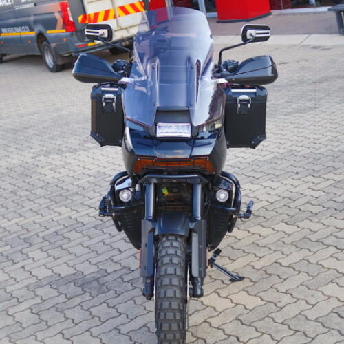 2022 Harley-Davidson® Pan America™ 1250 Special Black thumb 2