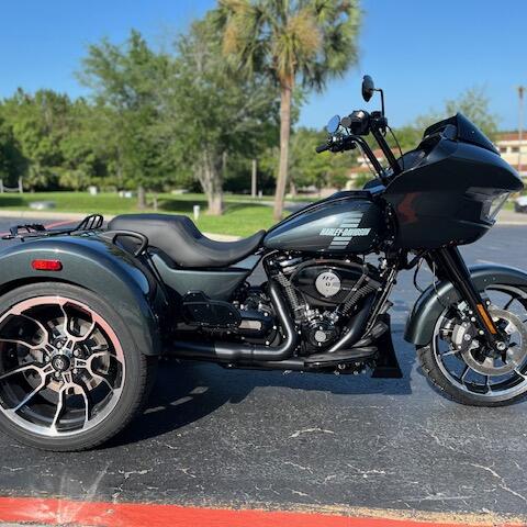 FLTRT 2026 Road Glide 3 thumb 0