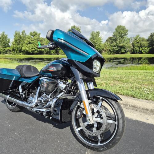 FLHX 2026 Street Glide® thumb 2
