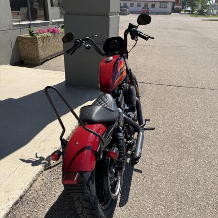2021 Harley-Davidson® Iron 1200™ S Billiard Red thumb 0
