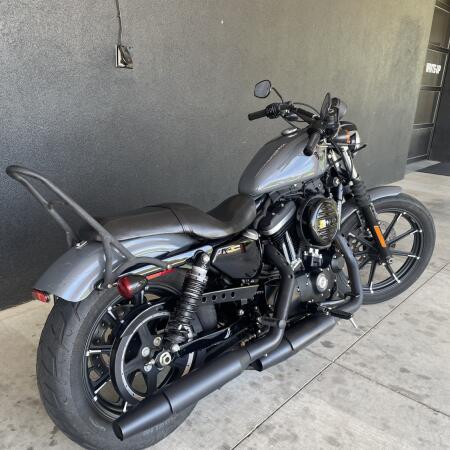 XL 883N 2022 Iron 883™ thumb 3