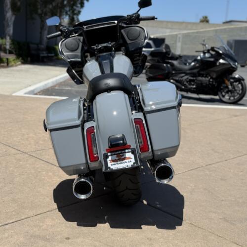 2025 Harley-Davidson® Road Glide® Billiard Gray thumb 1