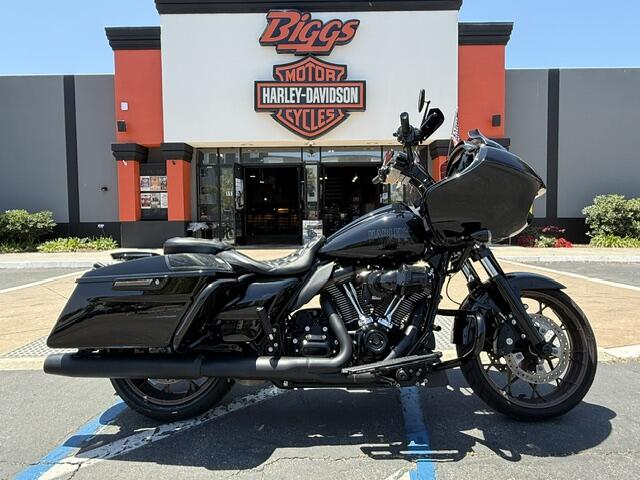 2022 Harley-Davidson® Road Glide® ST