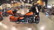2023 Harley-Davidson® CVO™ Street Glide® Whiskey Neat w/Raven Metallic
