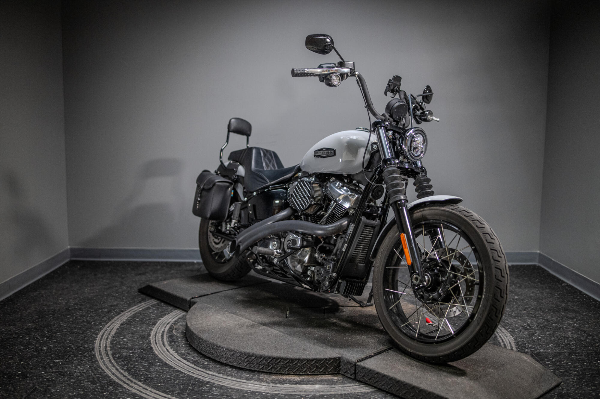 2025 Street Bob™ (FXBB)
