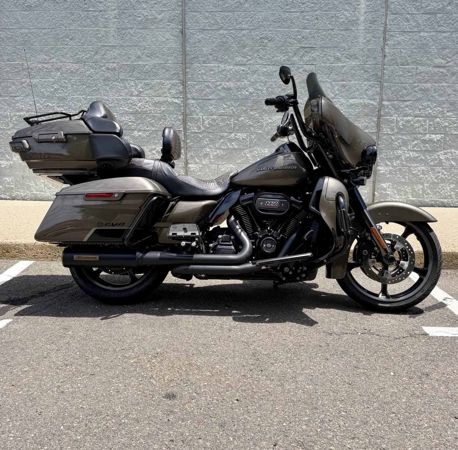 2021 FLHTKSE CVO™ Limited
