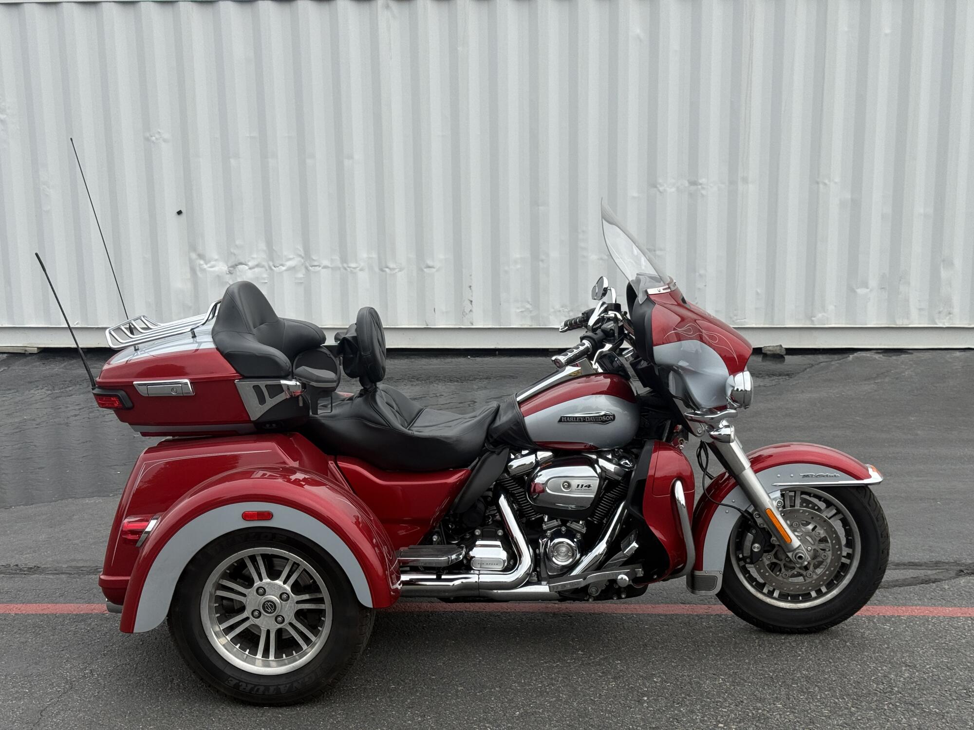 FLHTCUTG 2019 Tri Glide® Ultra