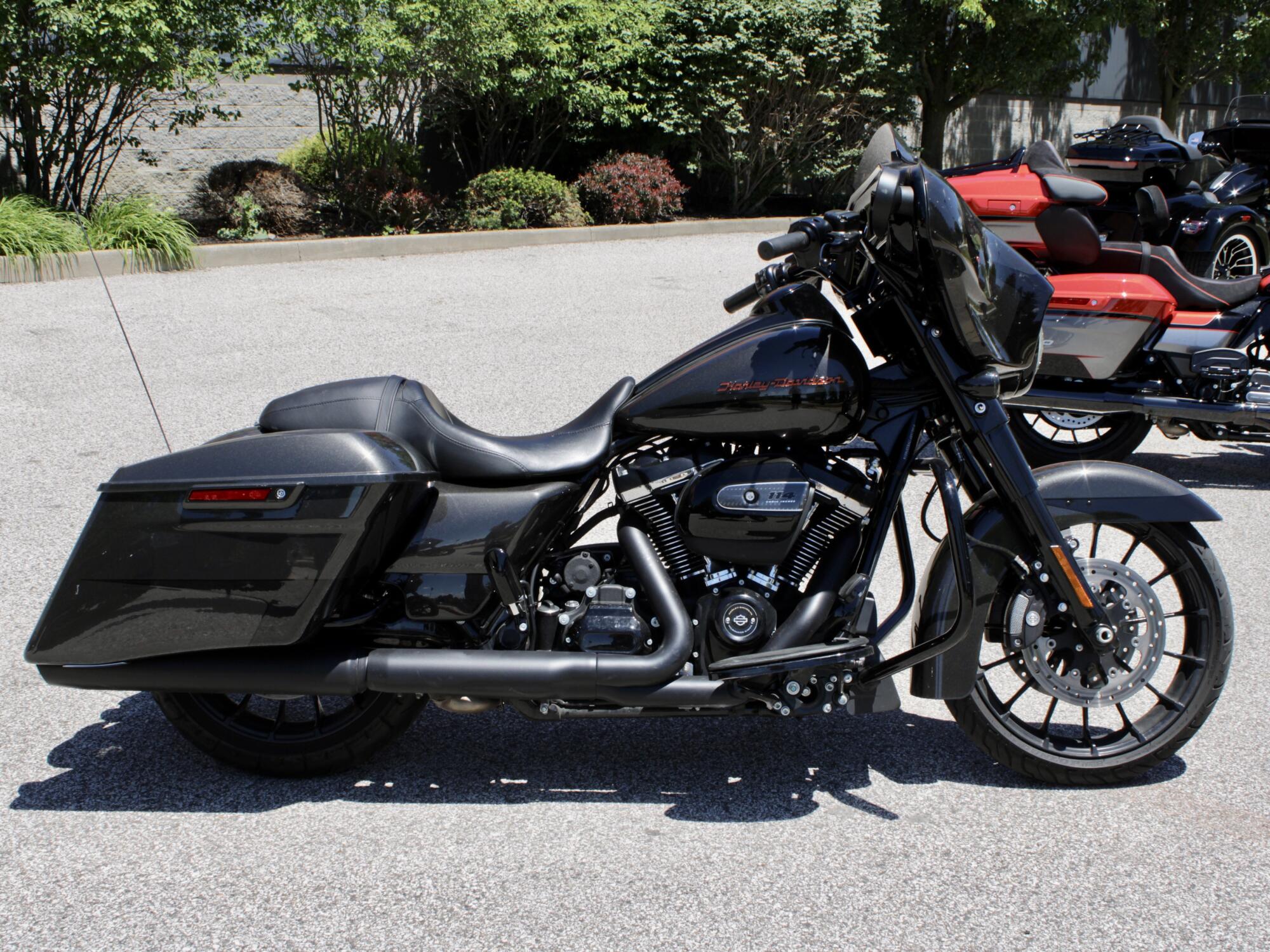 2019 Harley-Davidson Street Glide Special Grand American Touring