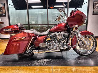 2016 Harley-Davidson® Road Glide® Special Velocity Red Sunglo