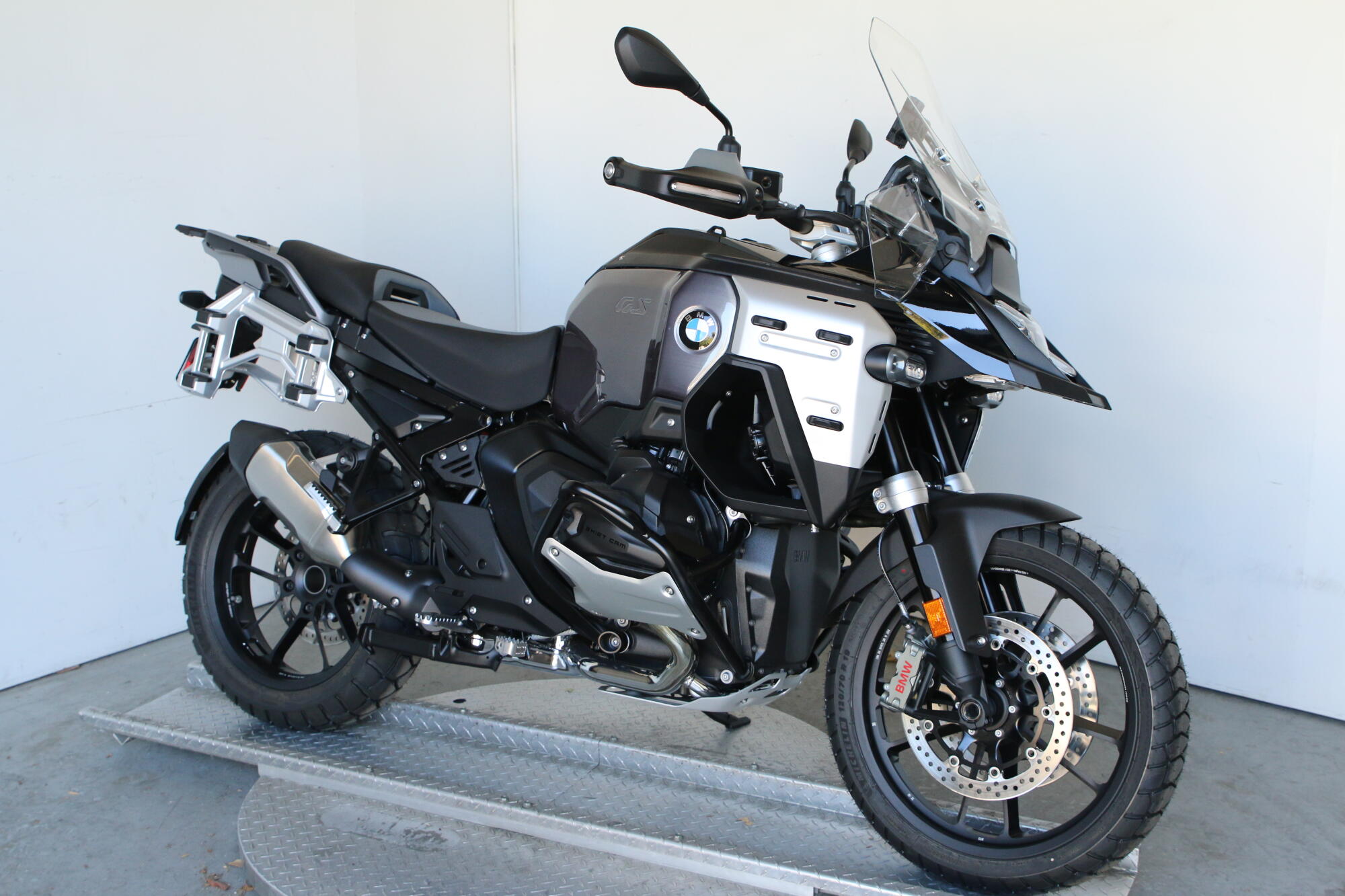 2026 BMW Motorrad R 1300 GS Adventure R1300GSA