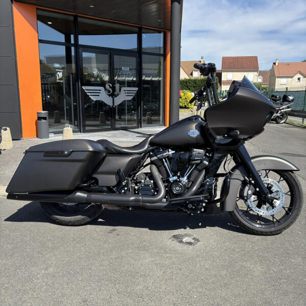 FLTRXS 2022 Road Glide® Special