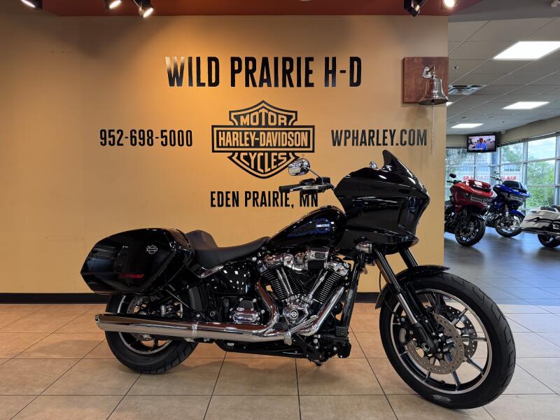 2026 Harley-Davidson® Low Rider® ST Vivid Black Black Trim