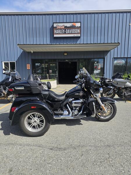 2023 Harley-Davidson® Tri Glide® Ultra 