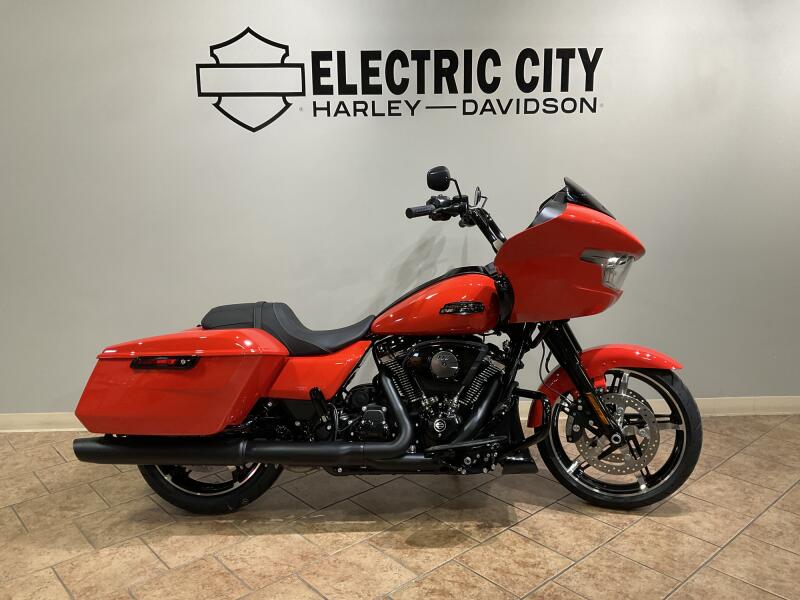 2026 Harley-Davidson® FLTRX Road Glide® Blood Orange Black Trim