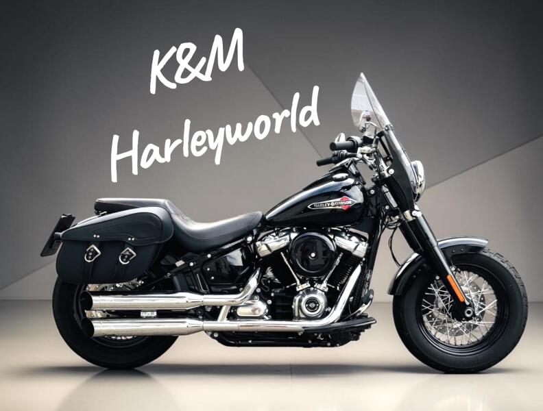 2021 Harley-Davidson® Softail Slim™ Vivid Black