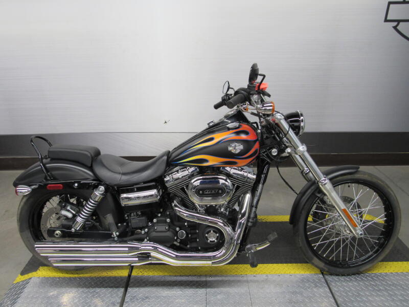 FXDWG 2017 Wide Glide®