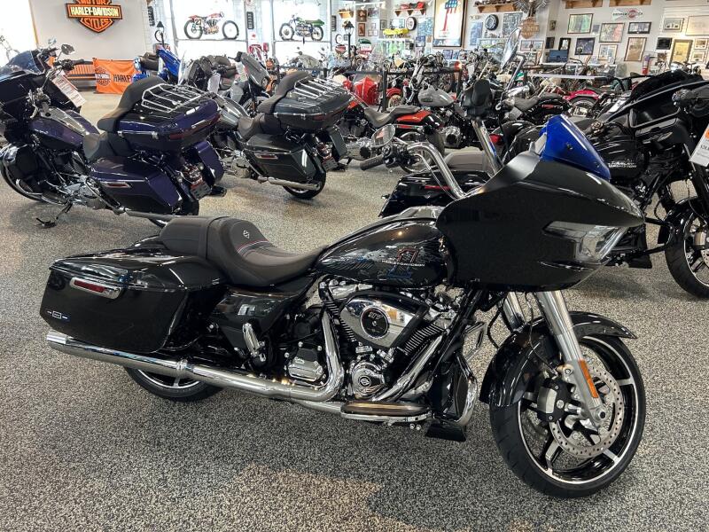 2026 Harley-Davidson® FLTRX Road Glide™ Enthusiast
