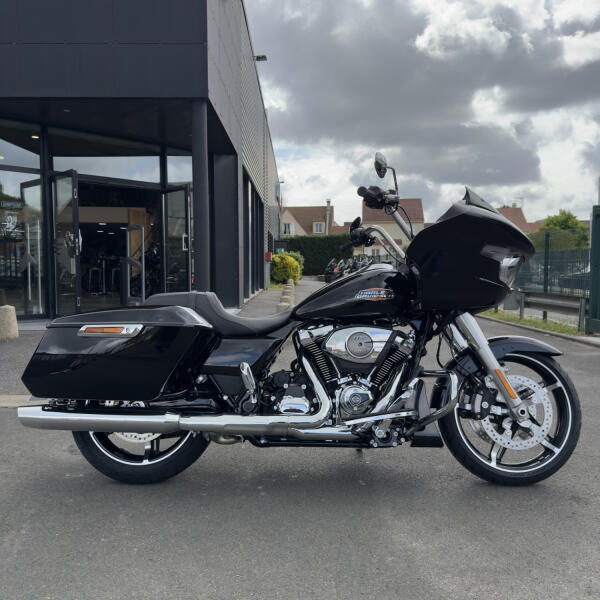 FLTRX 2025 Road Glide™