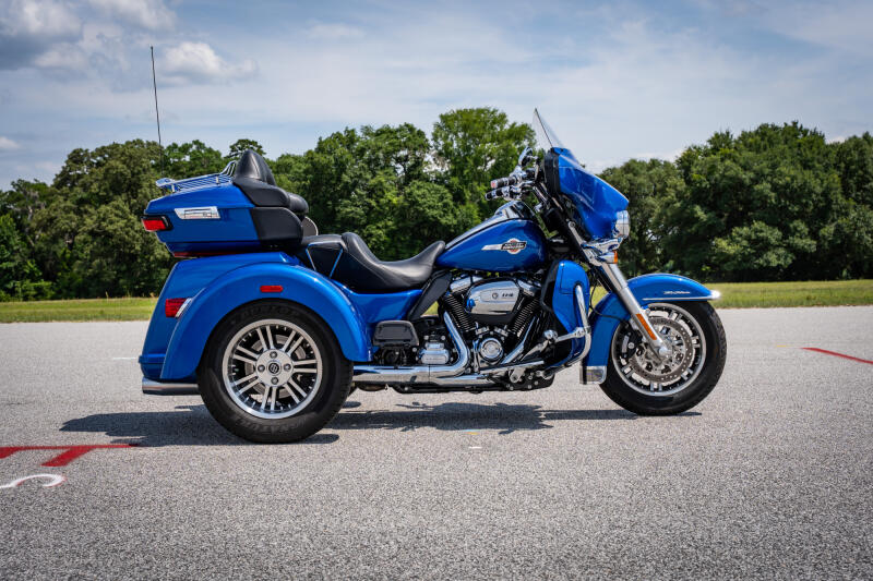 2024 Harley-Davidson Tri Glide Ultra FLHTCUTG