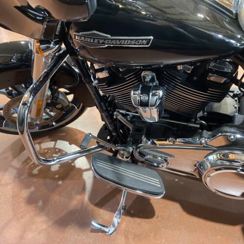 2023 Harley-Davidson® Street Glide® BLACK thumb 0