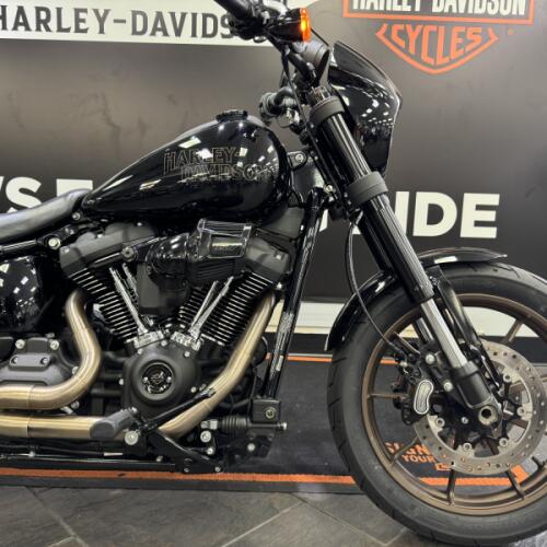 2022 Harley-Davidson® Low Rider® S Vivid Black thumb 3