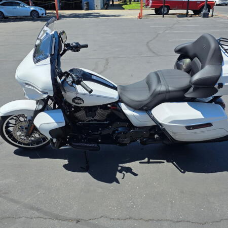 FLHXL 2026 Street Glide Limited thumb 0