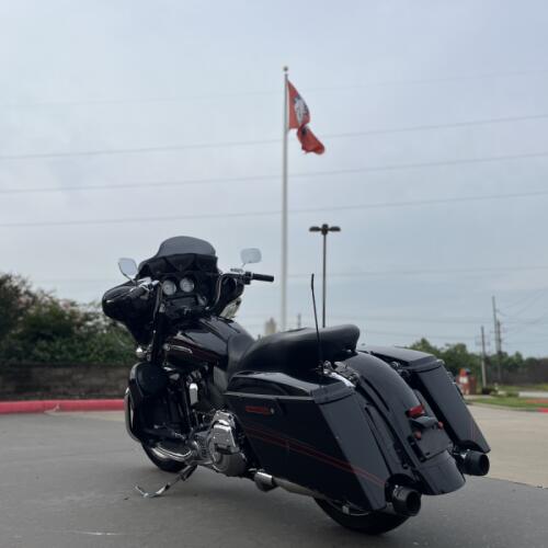 2011 Harley-Davidson® CVO™ FLHXSE Street Glide® BLACK DIAMOND 950299 thumb 0