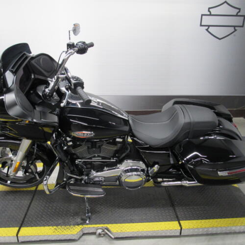 FLTRX 2026 Road Glide® thumb 0
