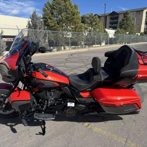 2026 Harley-Davidson® CVO Street Glide Limited thumb 0
