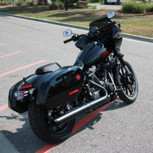 2026 Harley-Davidson® FXLRST Low Rider® ST thumb 2