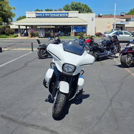 FLHXL 2026 Street Glide Limited thumb 1