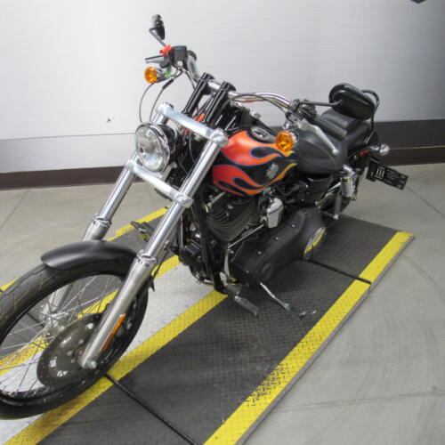 FXDWG 2017 Wide Glide® thumb 1