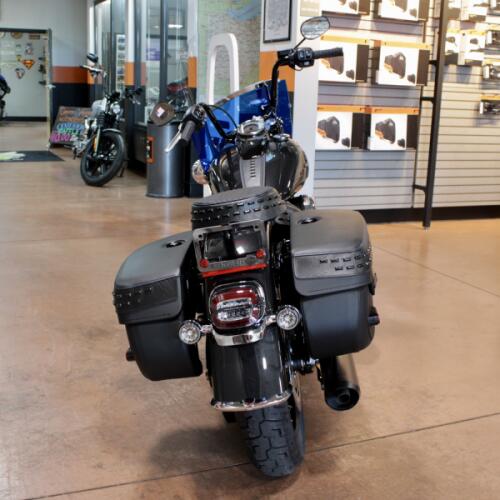 2026 Harley-Davidson Heritage Classic Cruiser thumb 1