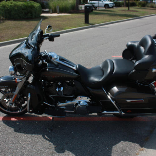 2020 Harley-Davidson® FLHTK Ultra Limited thumb 0