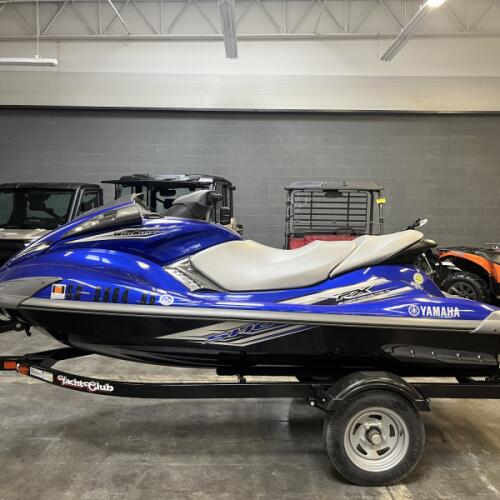 2011 Yamaha WaveRunner FX SHO thumb 3