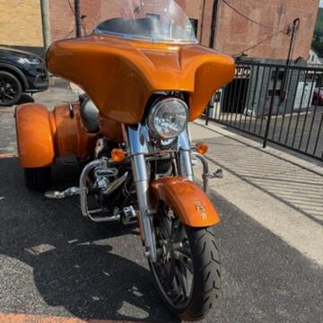  2015 Harley-Davidson Freewheeler™ FLRT thumb 2