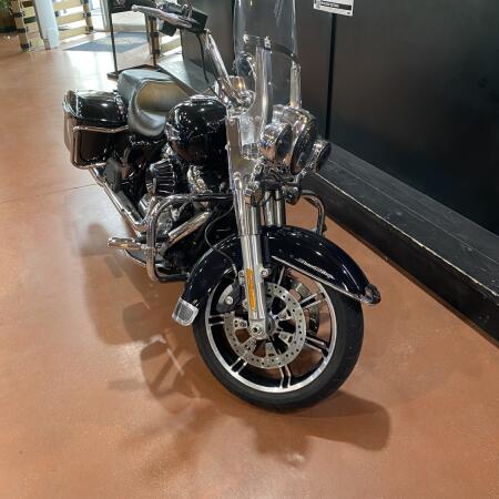 2021 Harley-Davidson® Road King® FLHR thumb 2