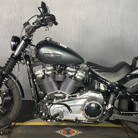 FXBB 2025 Street Bob™ thumb 2