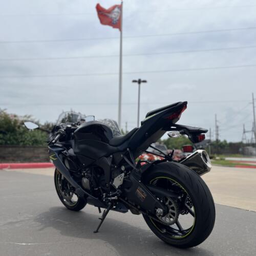 2022 Kawasaki Ninja® ZX™-6R ZX636GLF ABS Metallic Matte Graphenesteel Diablo Black 012394 thumb 0