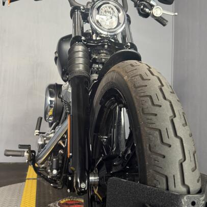 FXBB 2025 Street Bob™ thumb 0