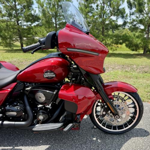 2026 Harley-Davidson Street Glide 3 Limited FLHLT  thumb 1