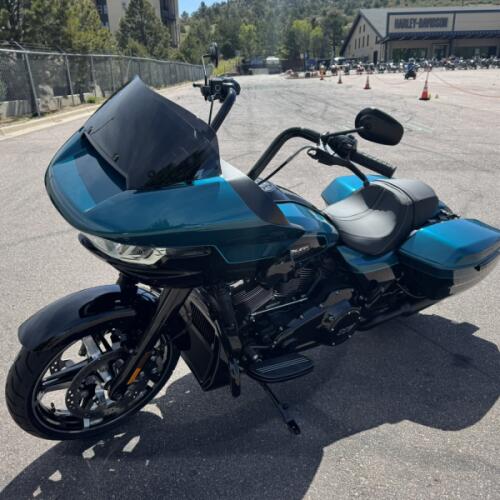 2026 Harley-Davidson® Road Glide® thumb 1