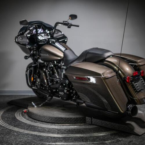 2020 Road Glide® Special (FLTRXS) thumb 0